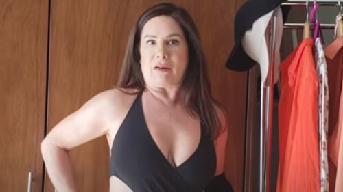 Gloria Calzada se luce espectacular a sus 60 años
