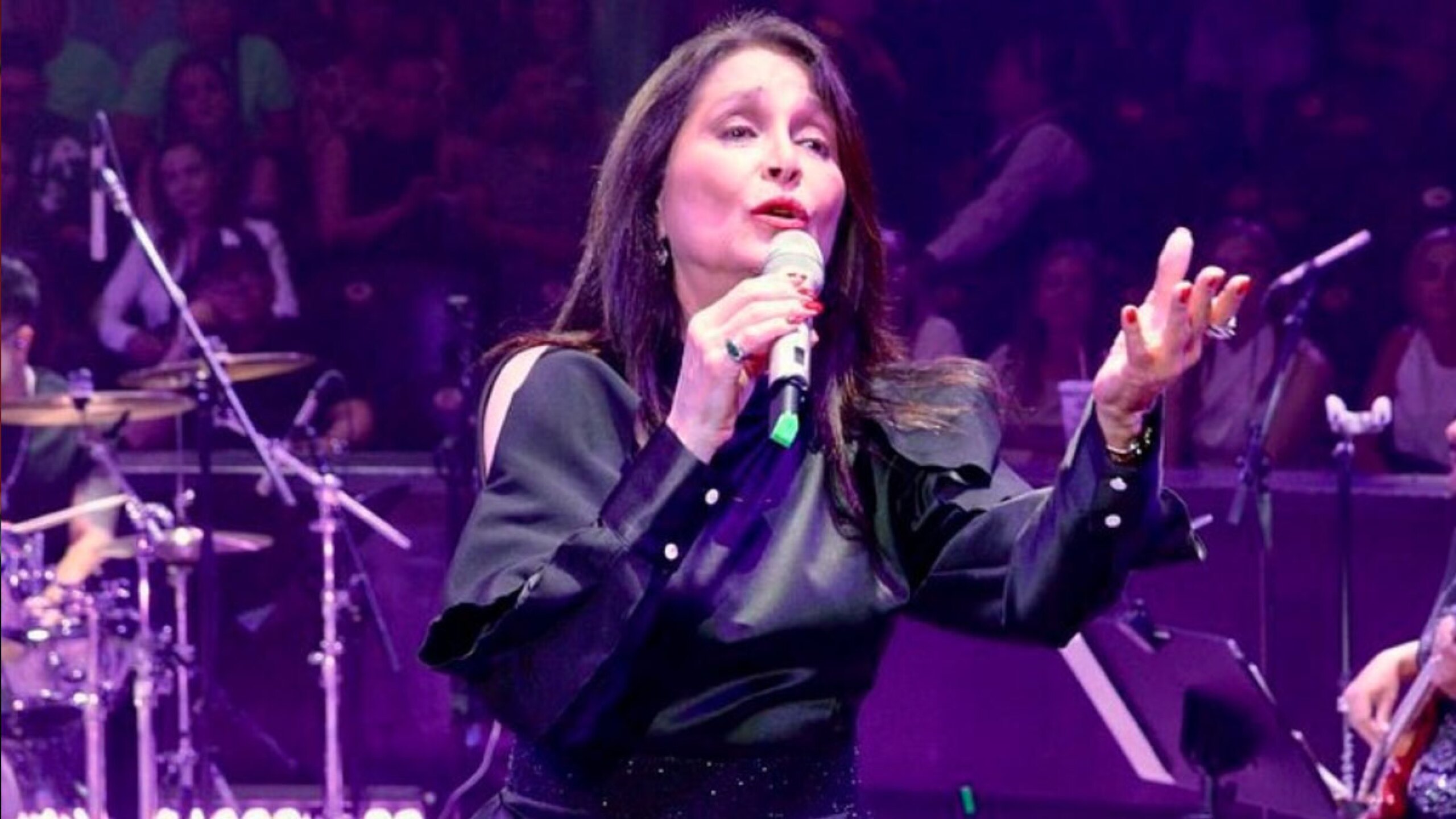 Daniela Romo se niega a dar entrevistas y se arma la polémica ...