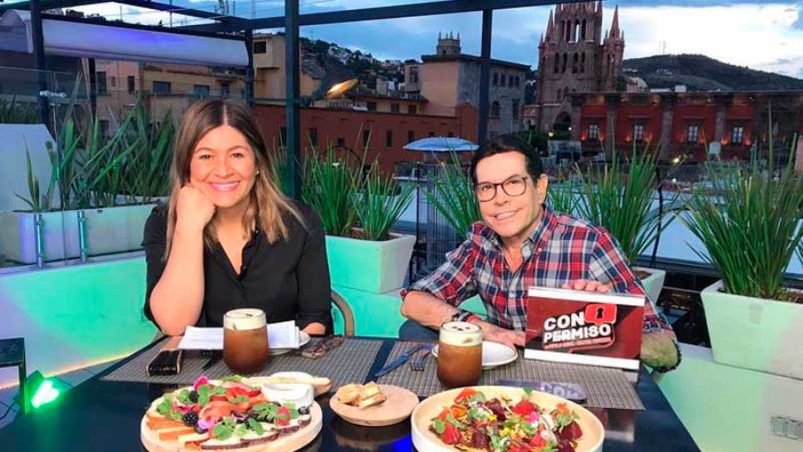 Adrián Uribe estaría buscando trabajo en Miami, tras perder exclusividad en Televisa