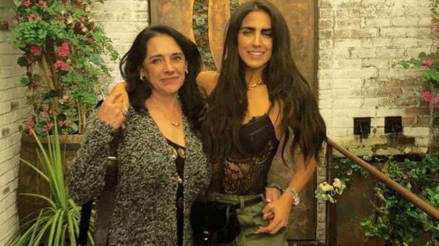 Bárbara de Regil celebra su cumpleaños y advierte cabezazo para su mamá