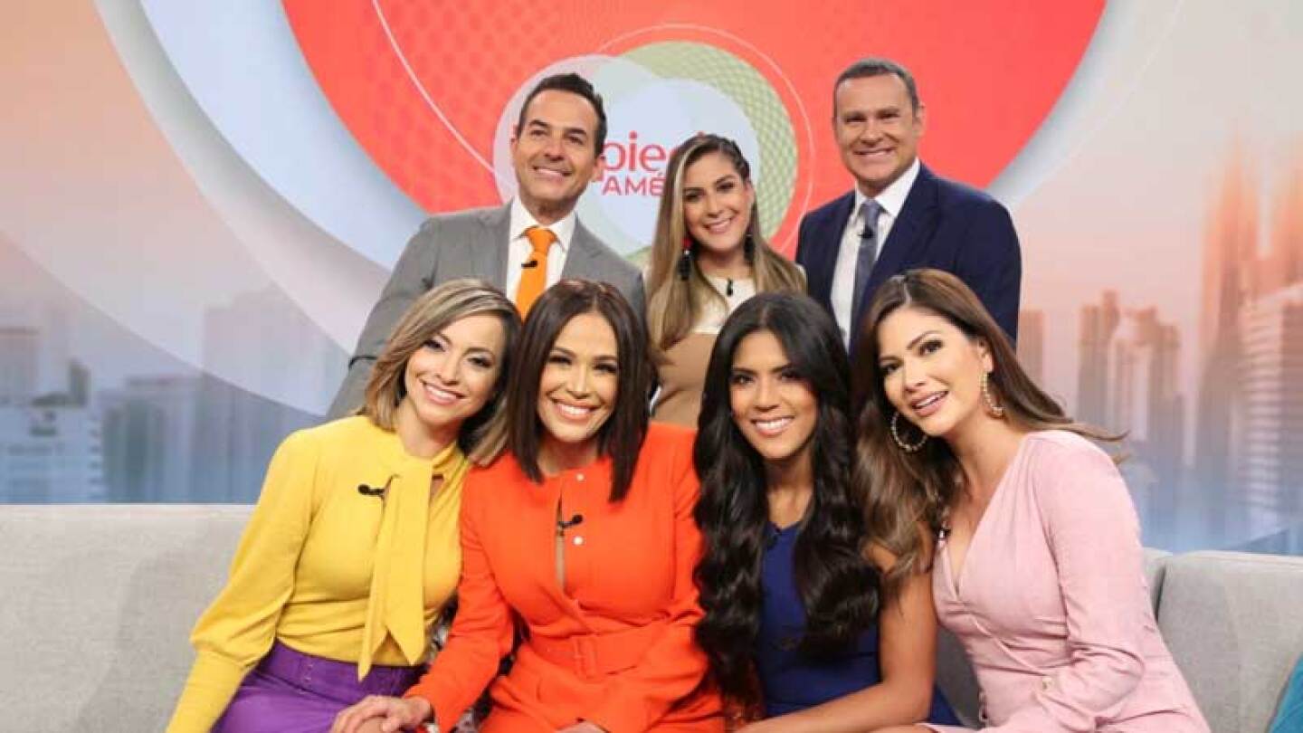Francisca se casa y Camila toca en su boda