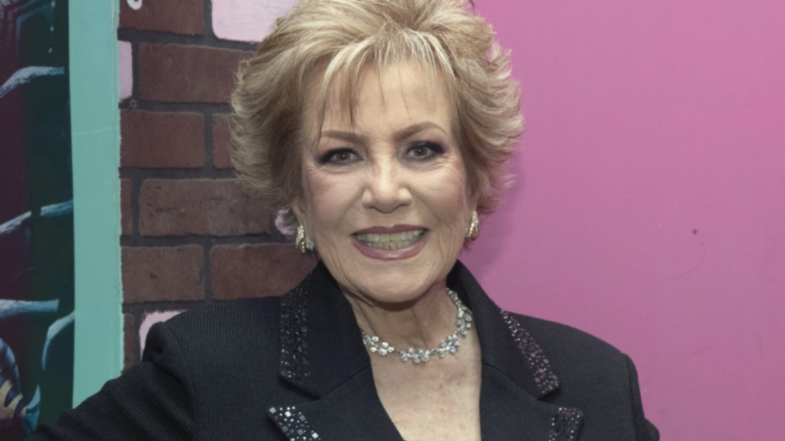 Maxine Woodside