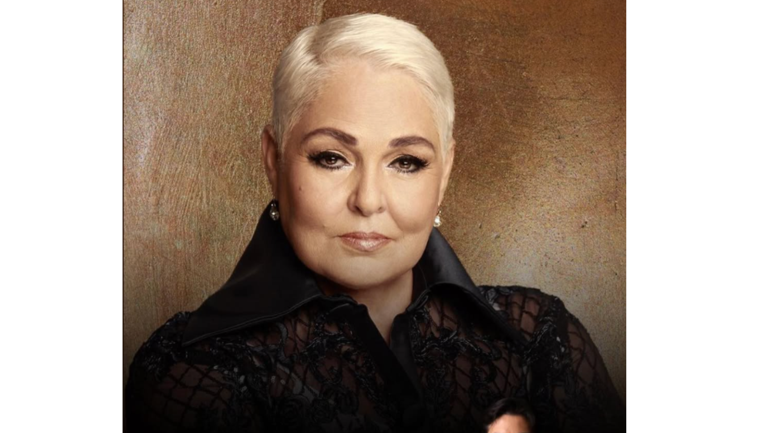 Lupita D'Alessio es hospitalizada