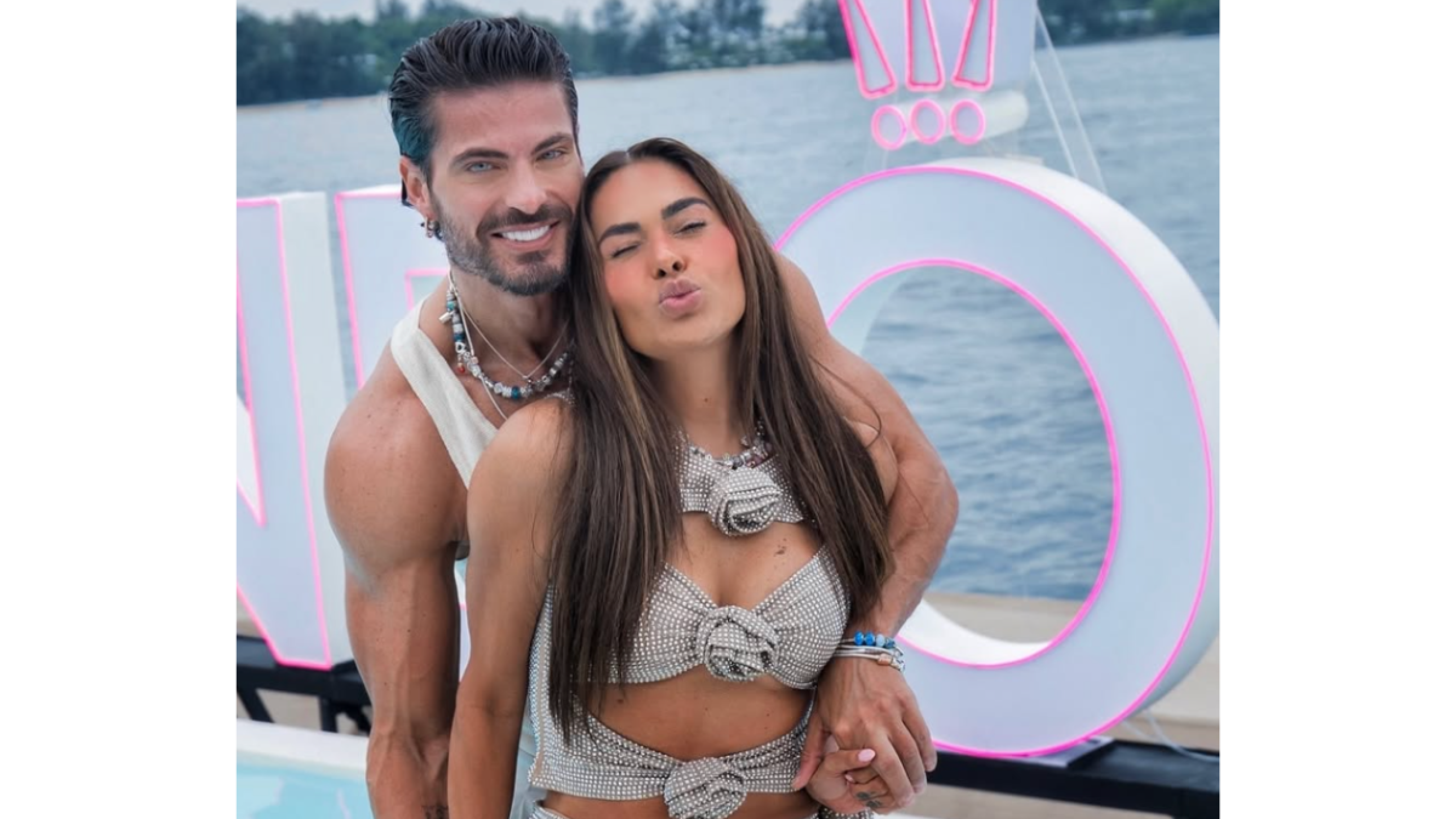 Galilea Montijo desata rumores de boda con Isaac Moreno