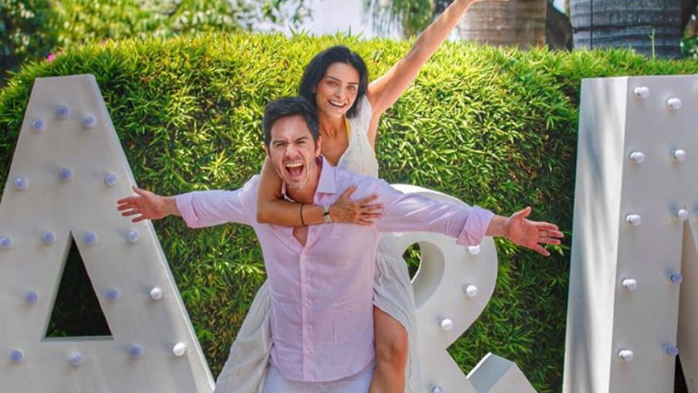 Aislinn Derbez y Mauricio Ochmann ponen en venta su casa de California