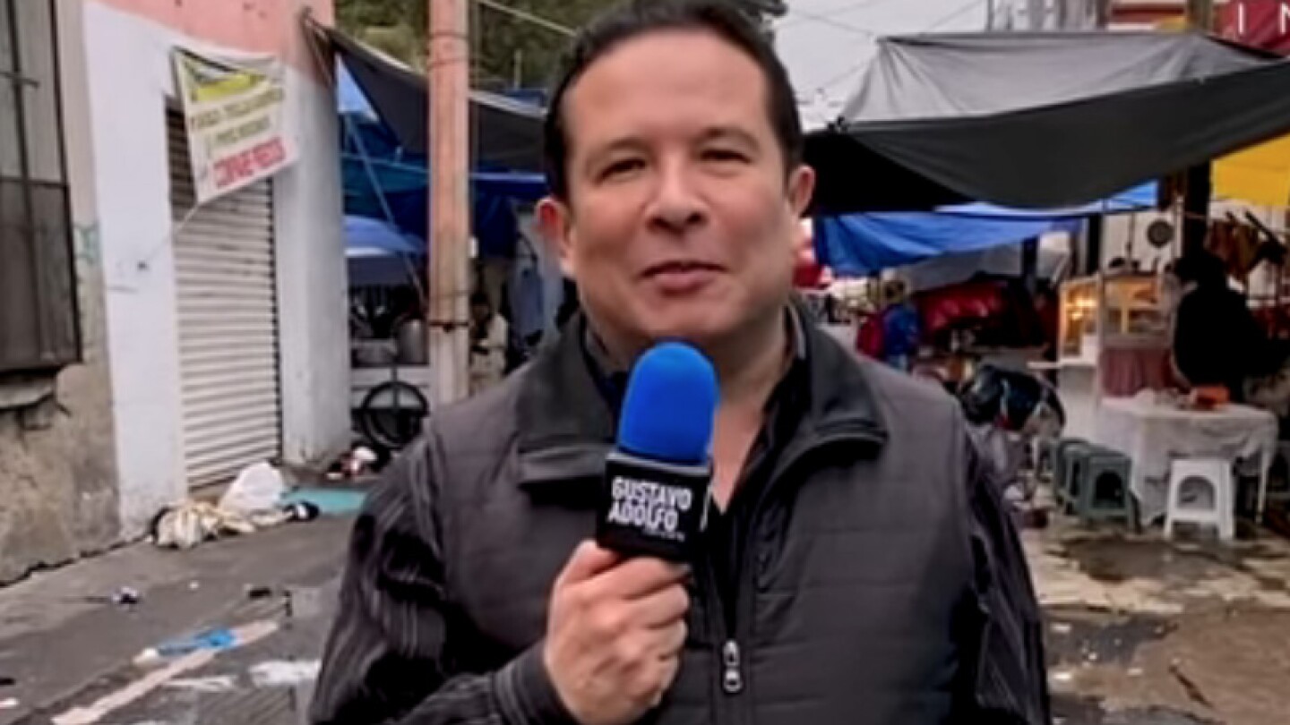 Gustavo Adolfo Infante visitó el barrio de Tepito