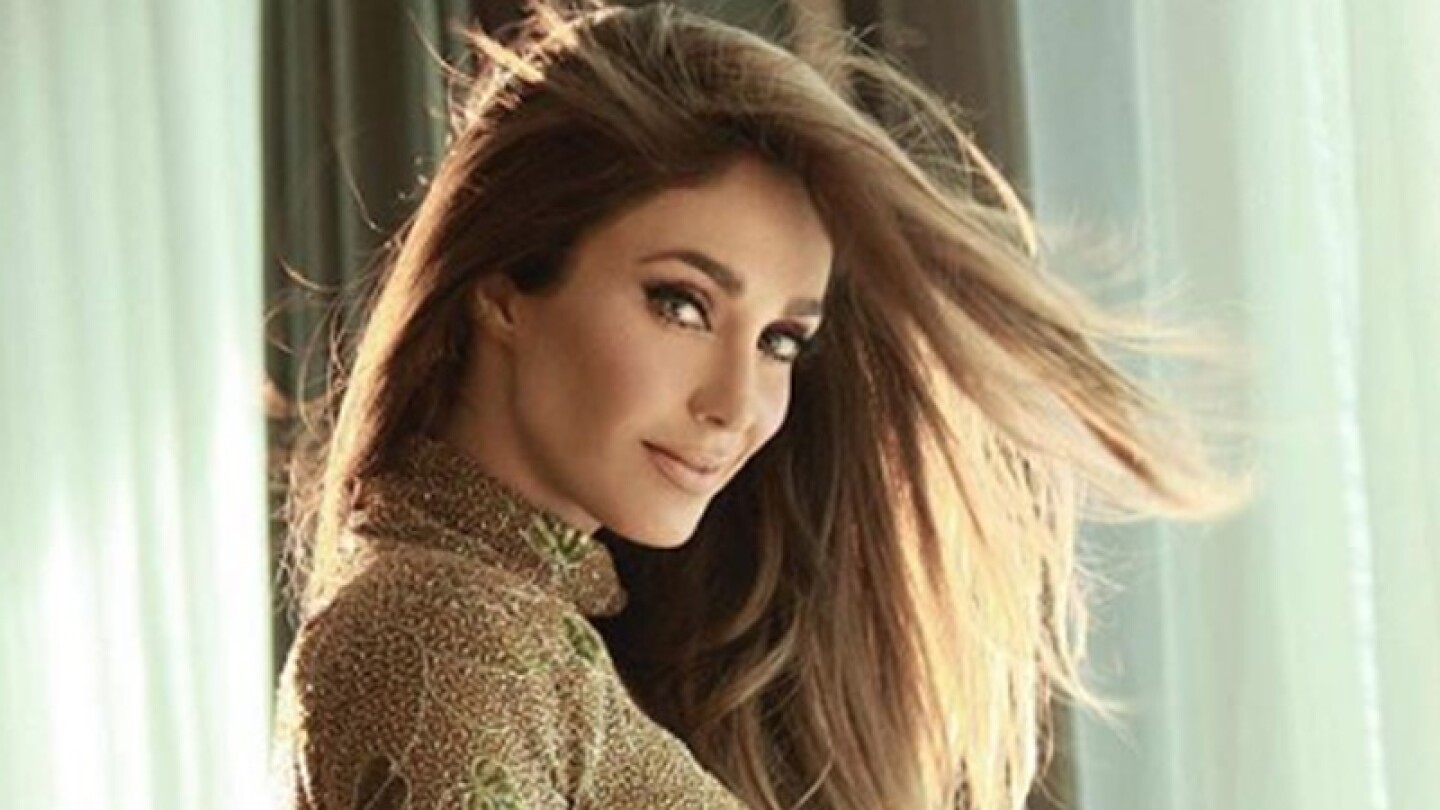 Anahí muestra su pancita de embarazada