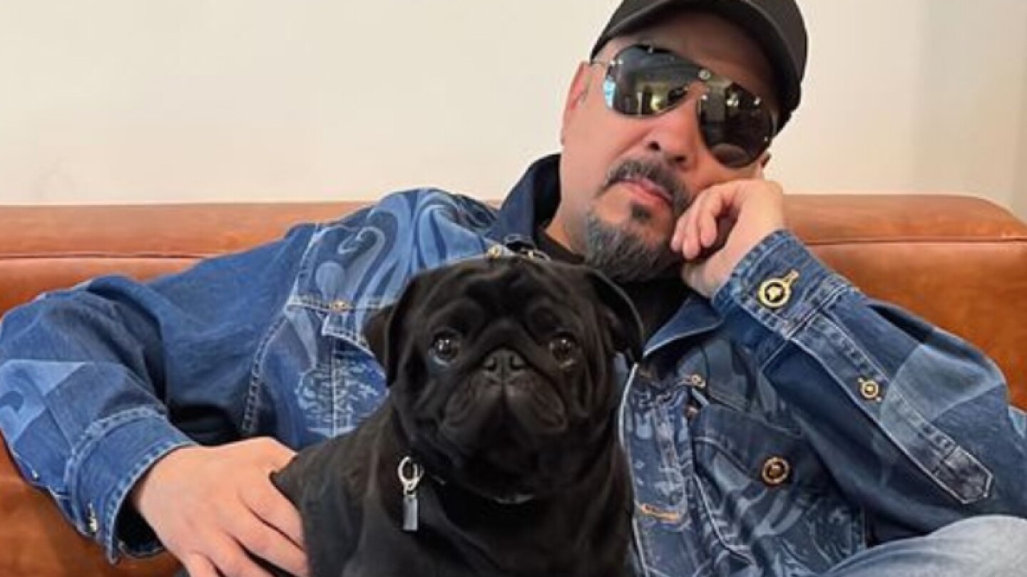 Pepe Aguilar presume la lujosa vida que tiene su mascota