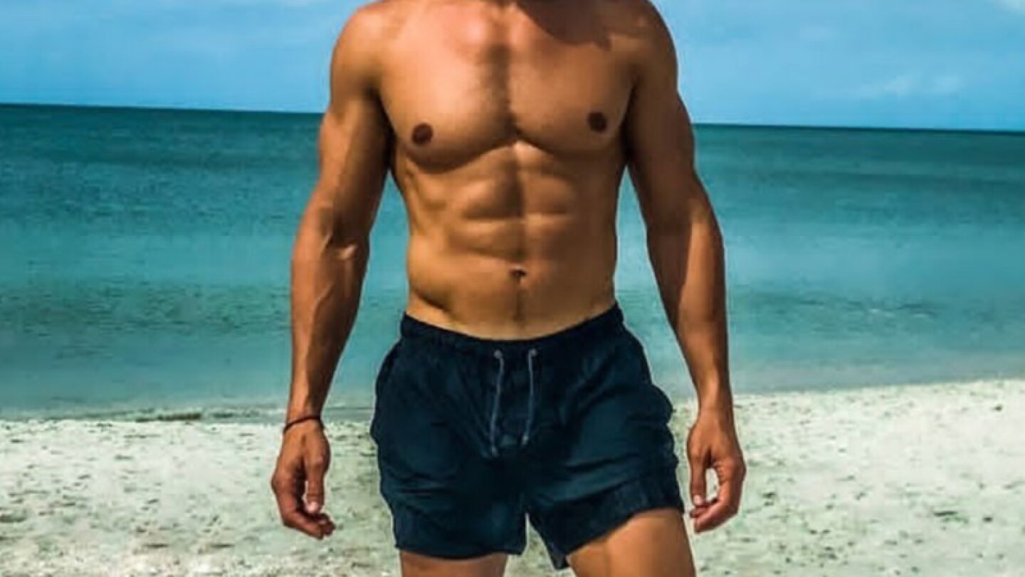 Él duró con la también cantante más de 12 años y tuvieron un hijo.