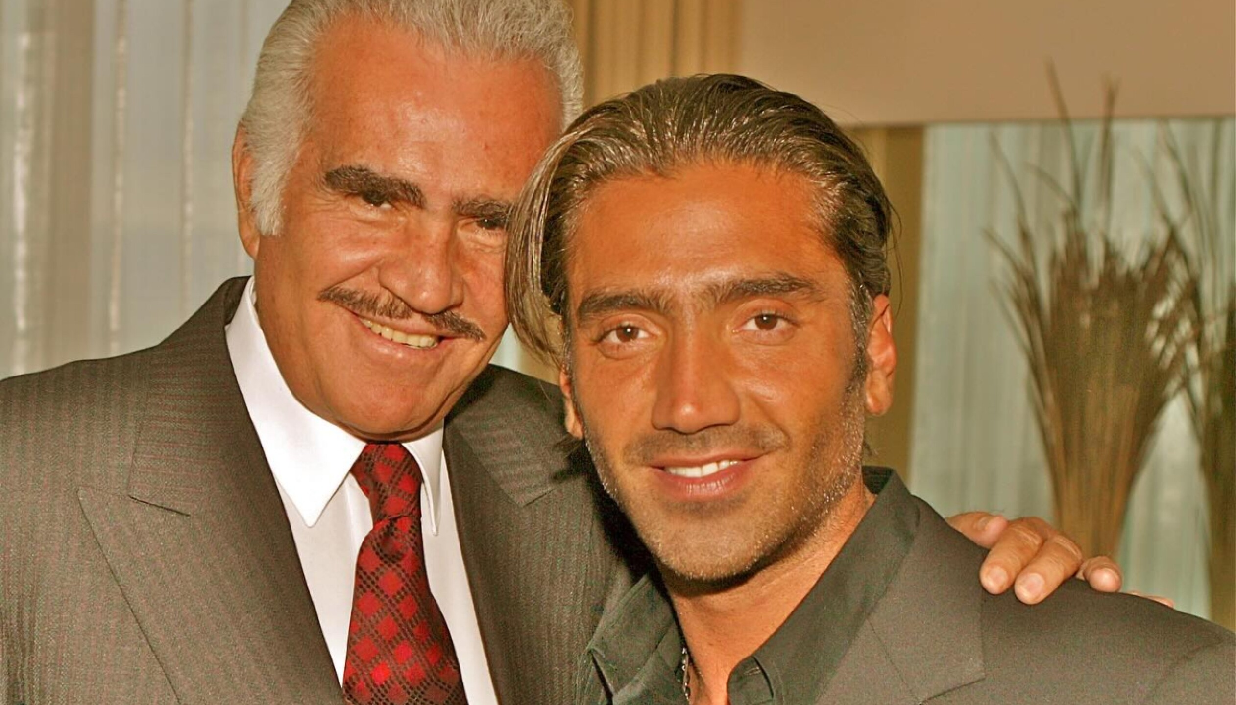 alejandro-fernandez (2).jpg