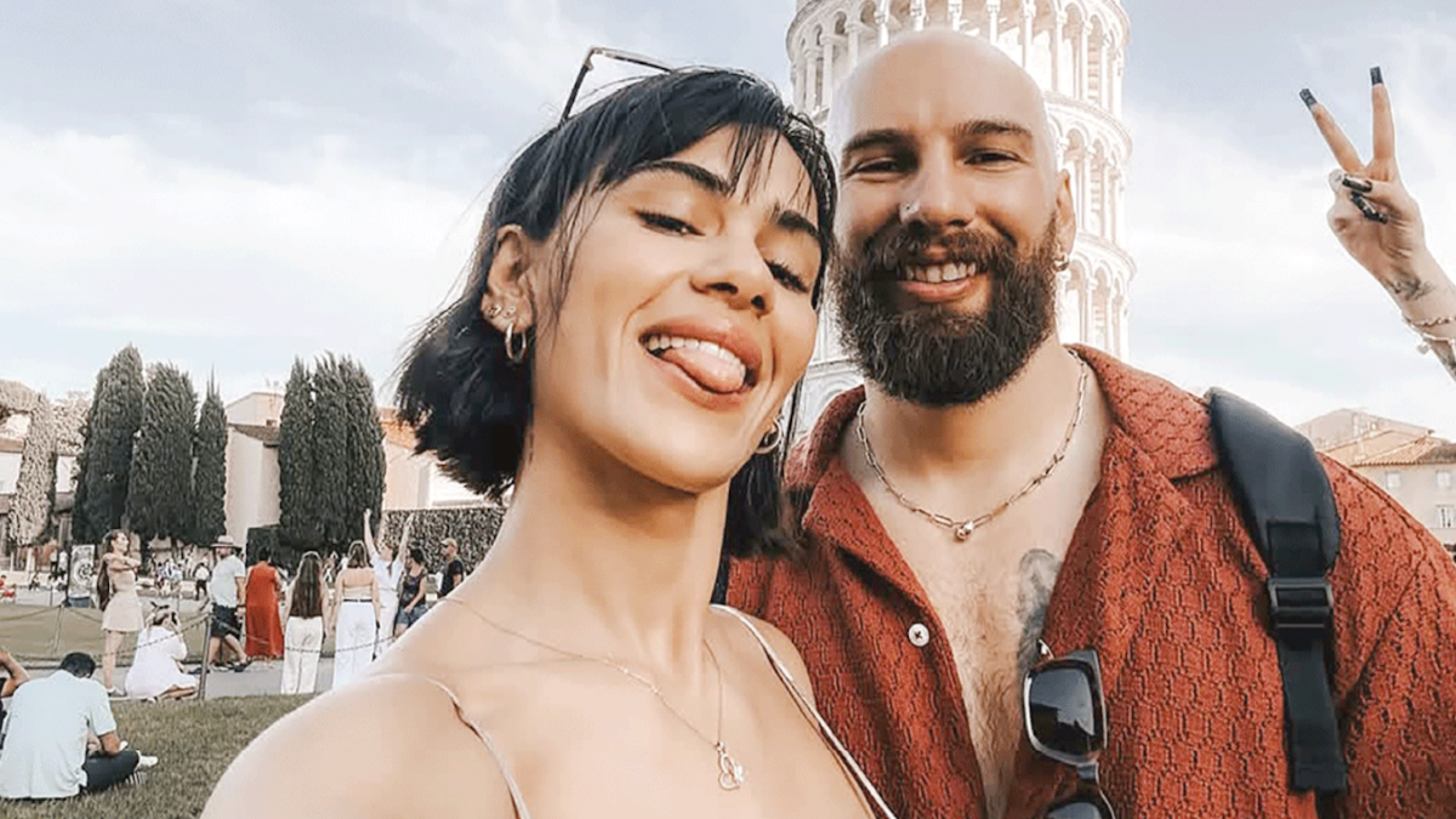 Lilián Durán y Yann Lobito, revista