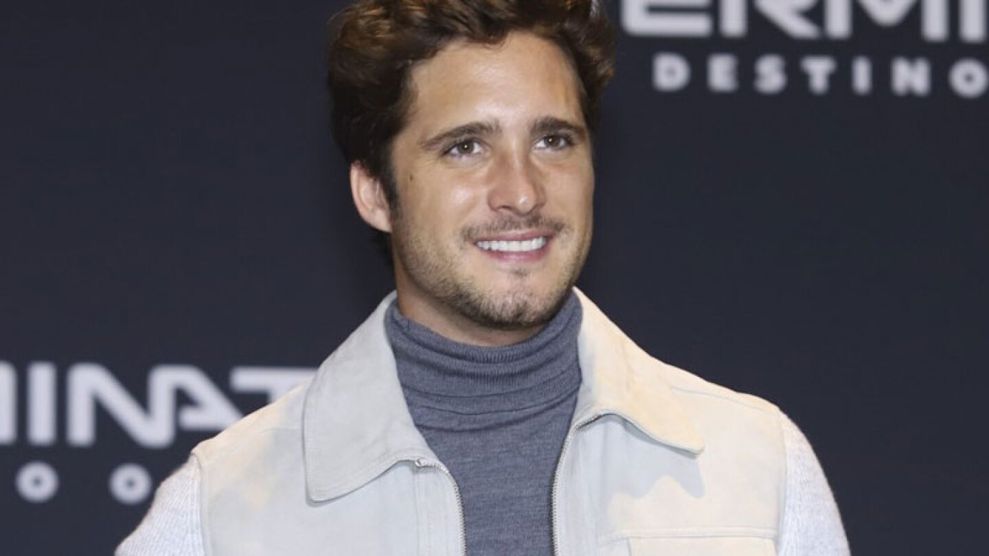 diego boneta sueldo