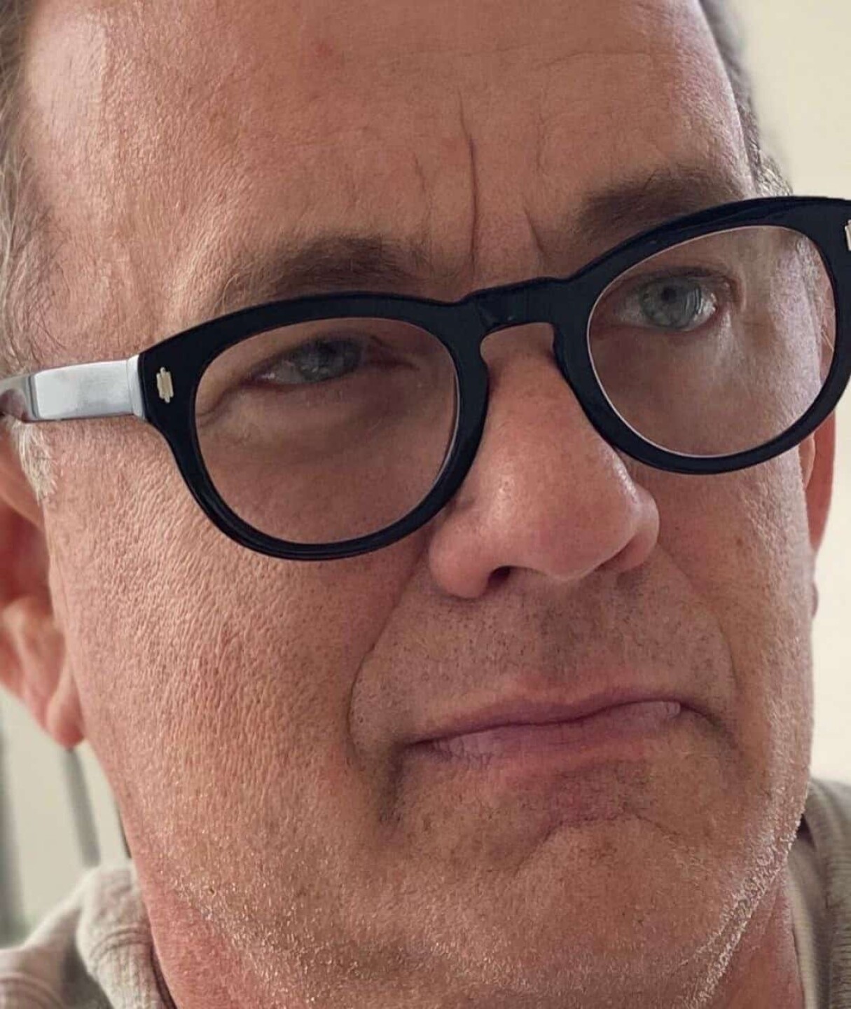 Thomas Jeffrey Hanks es un actor y director de cine estadounidense.