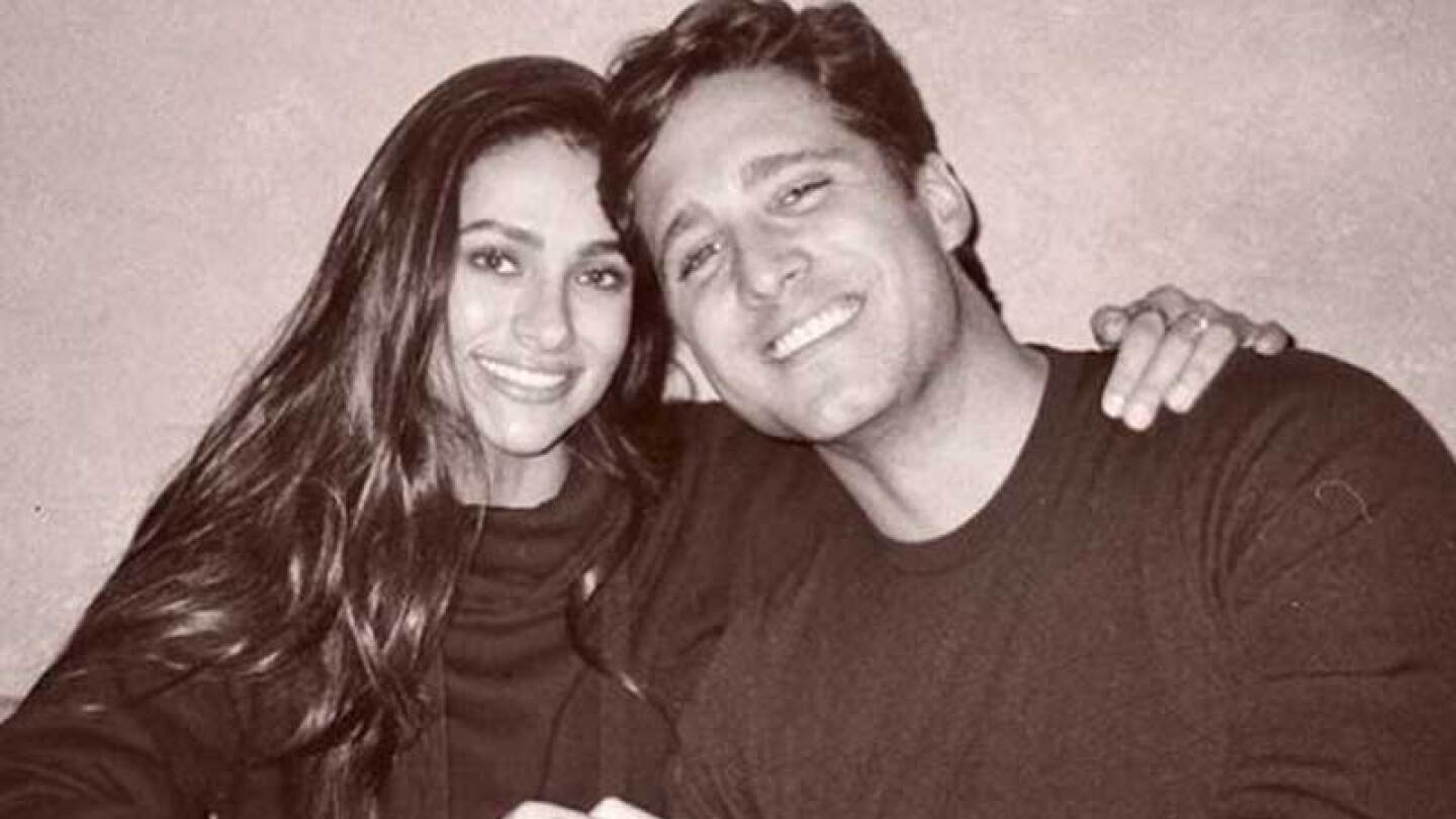 Diego Boneta y Renata Notni presumen románticas vacaciones Nueva York