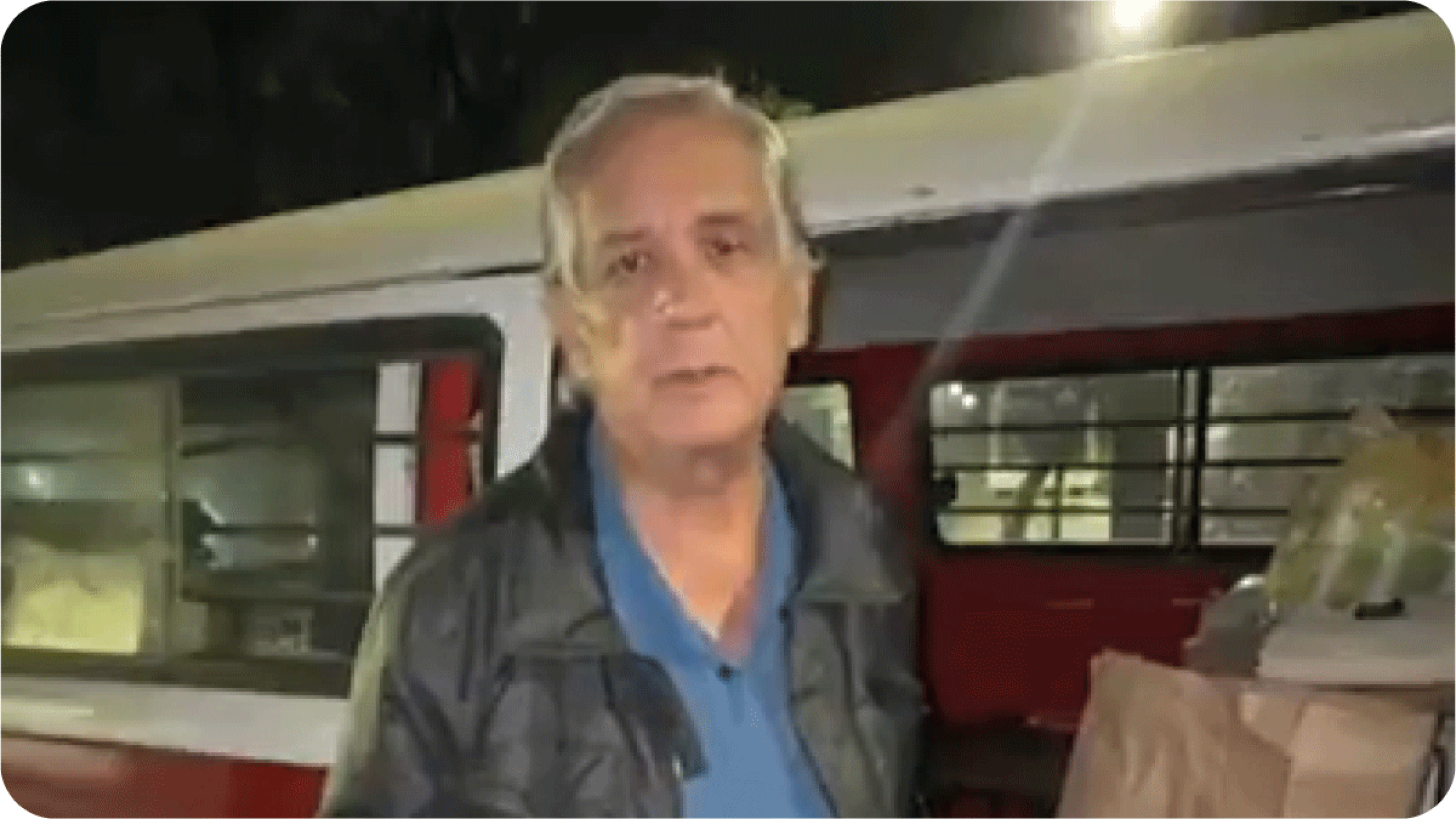 Alejandro Landero en la calle