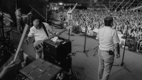 Agua Marina sufre atentado en concierto