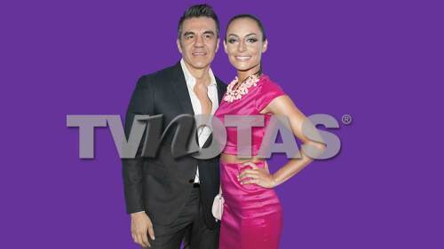 Adrián Uribe y Marimar Vega se fueron de viaje a Dubai.