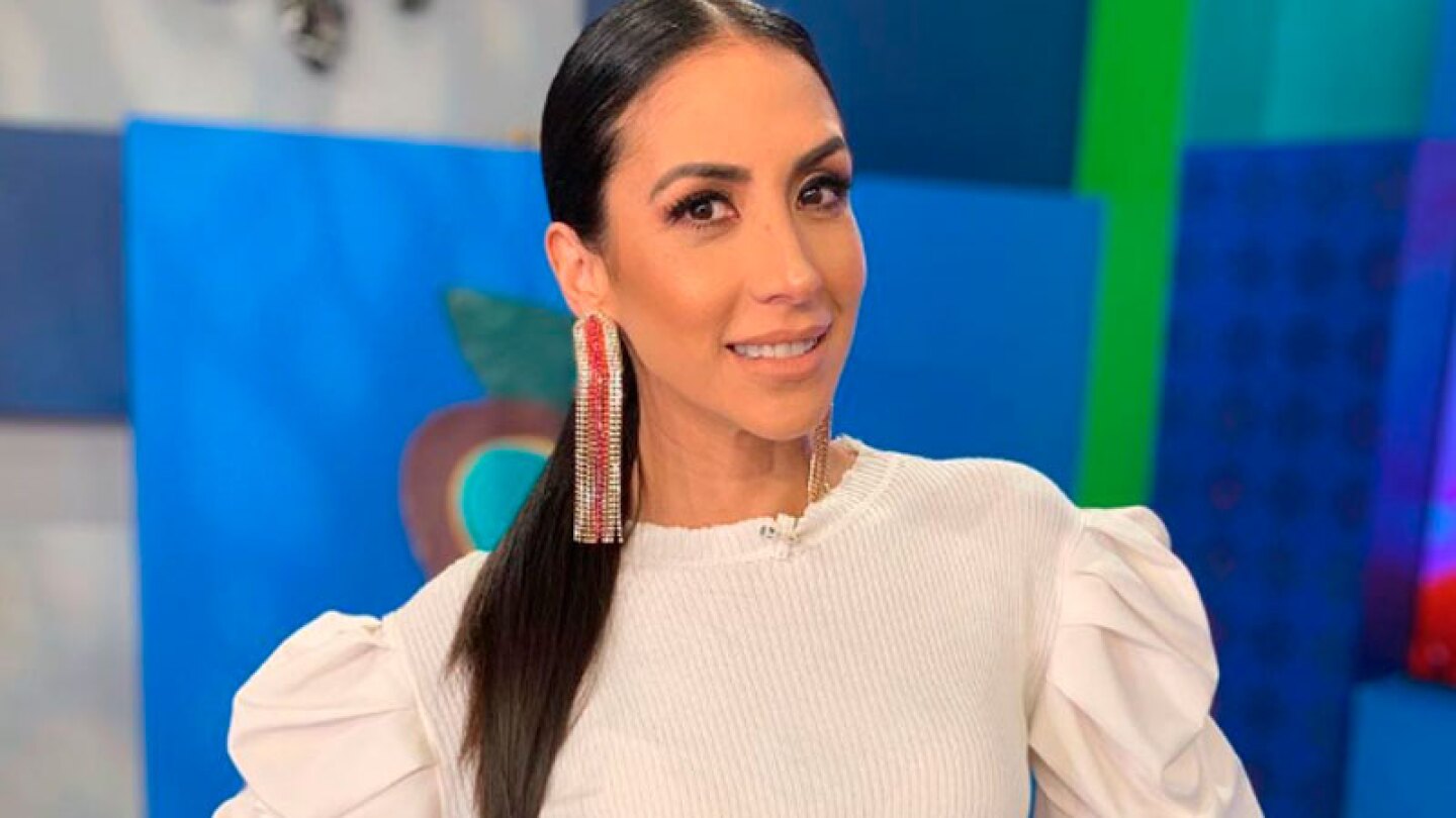 Cynthia Urías comentó que no se lleva bien con su familia paterna