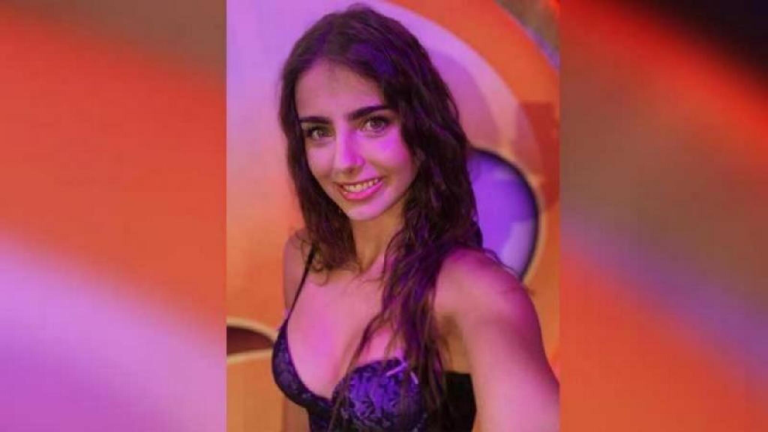 “Ja ja ja, es la comida que no ha salido”.