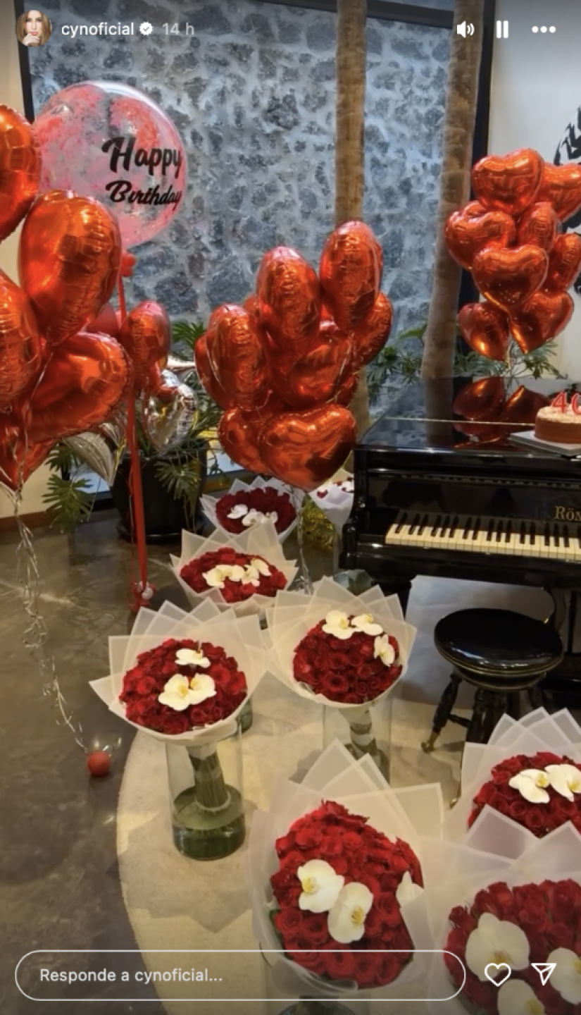 Cynthia Rodríguez regalo cumpleaños