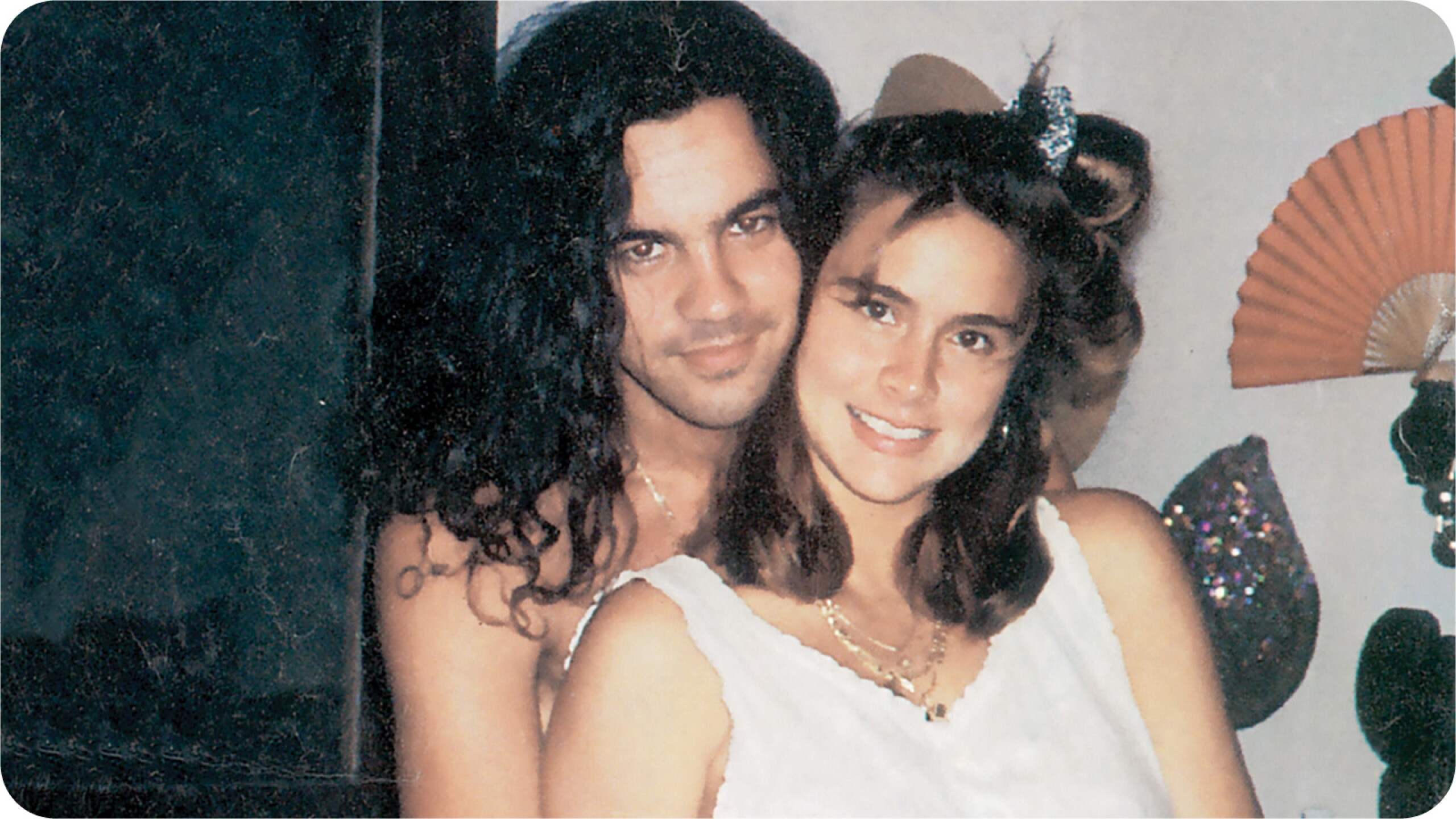 Aylín Mujica y Osamu Ménéndez