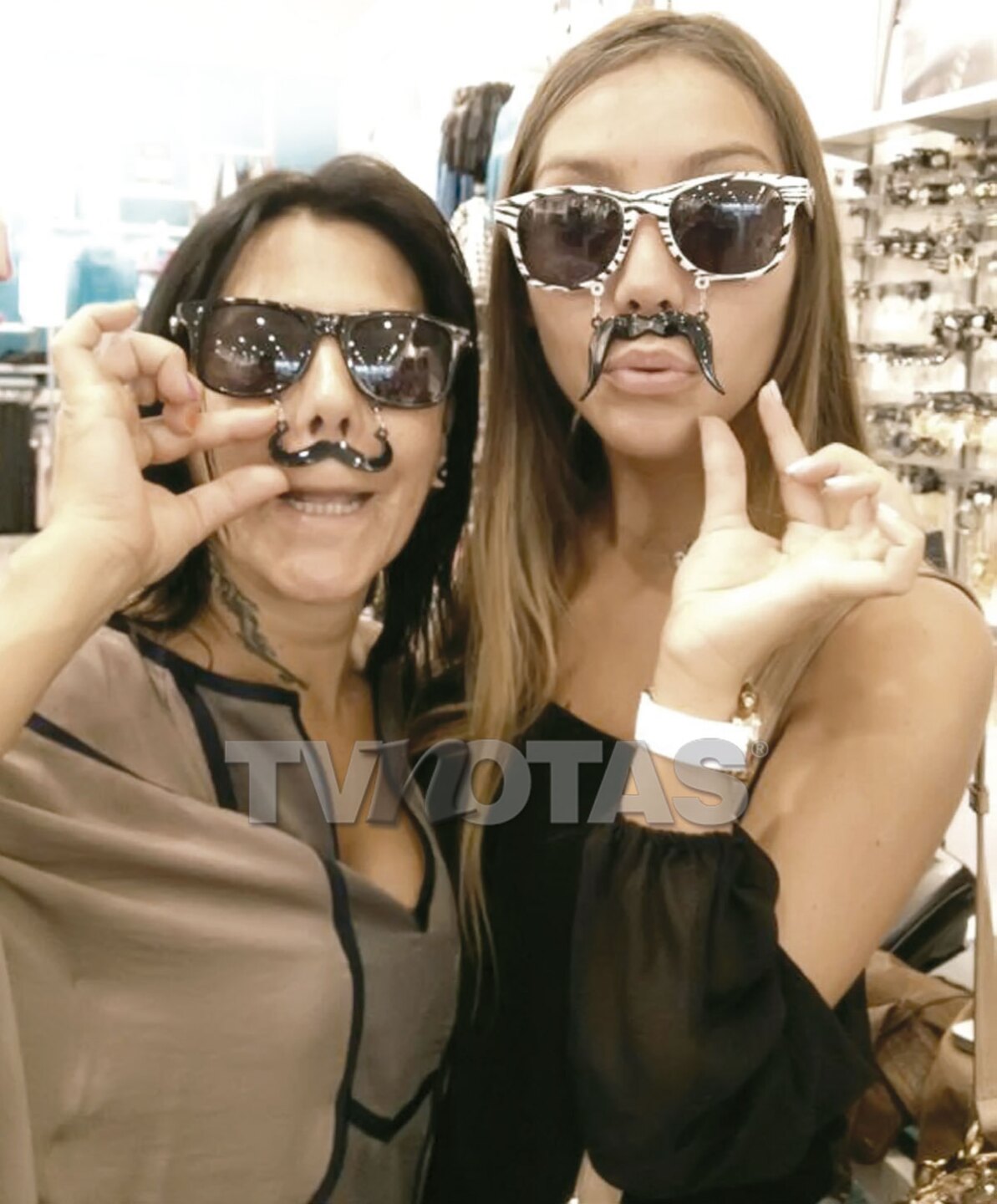 Alejandra Guzmán y Frida Sofía juntas