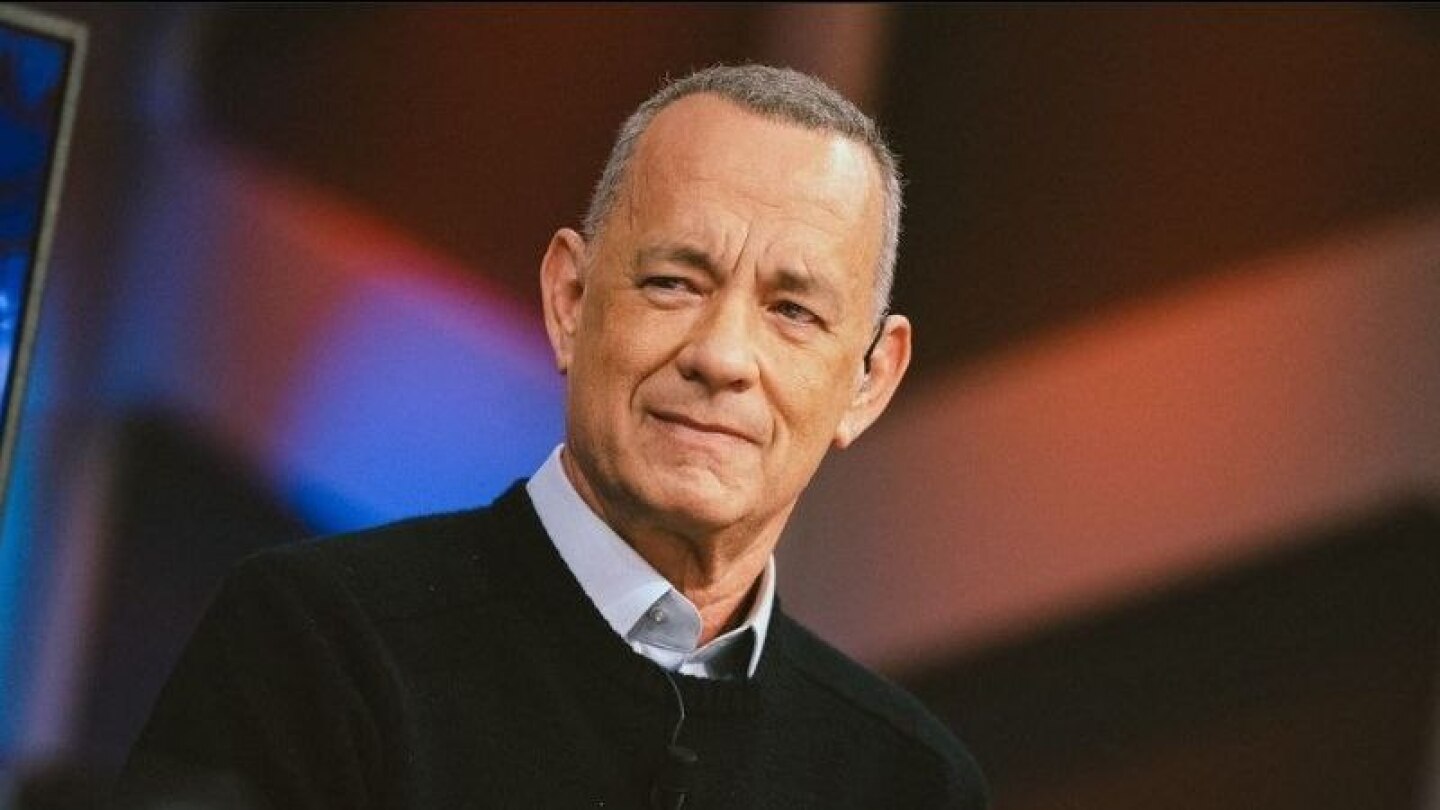 Tom Hanks sale en defensa de los nepo babies
