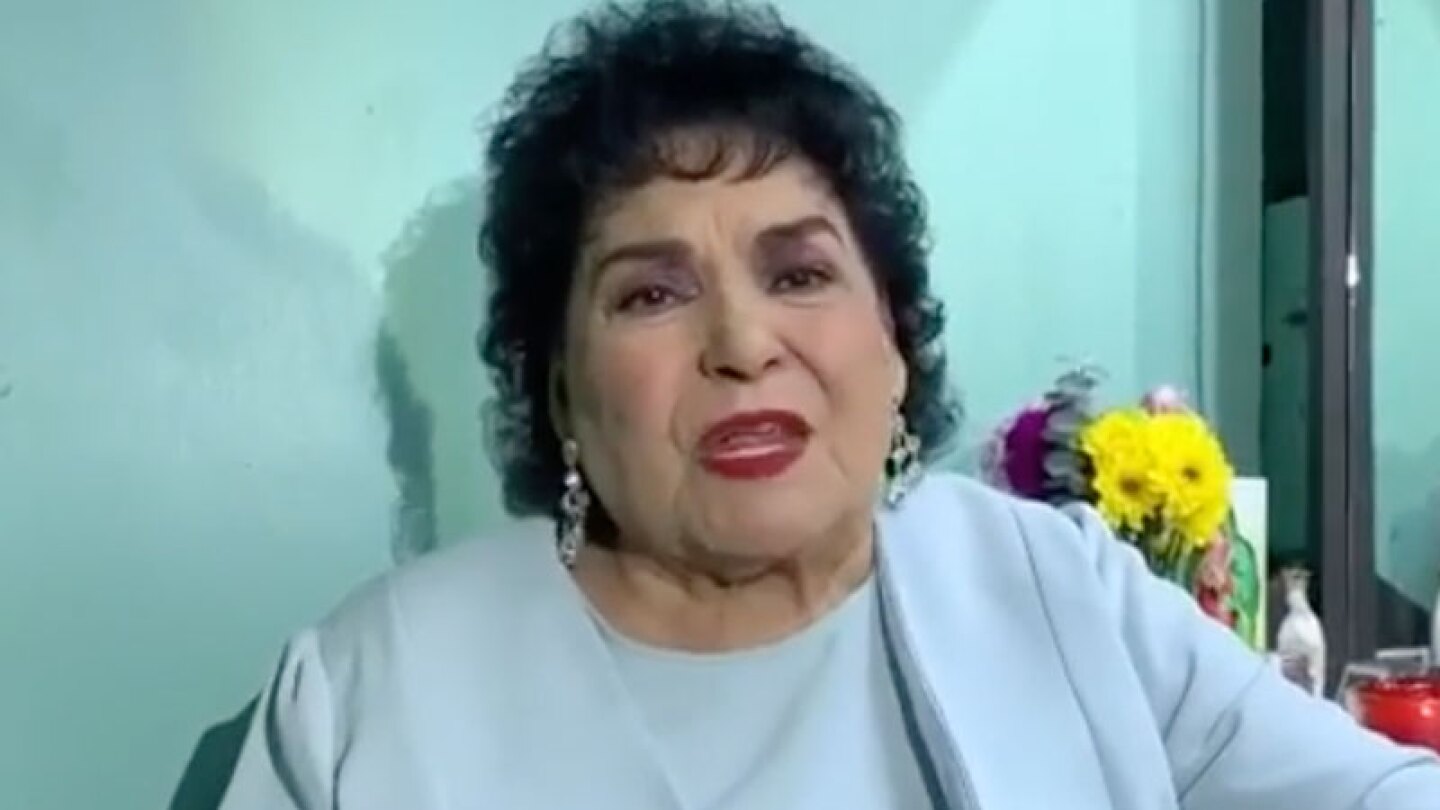 Carmen Salinas China