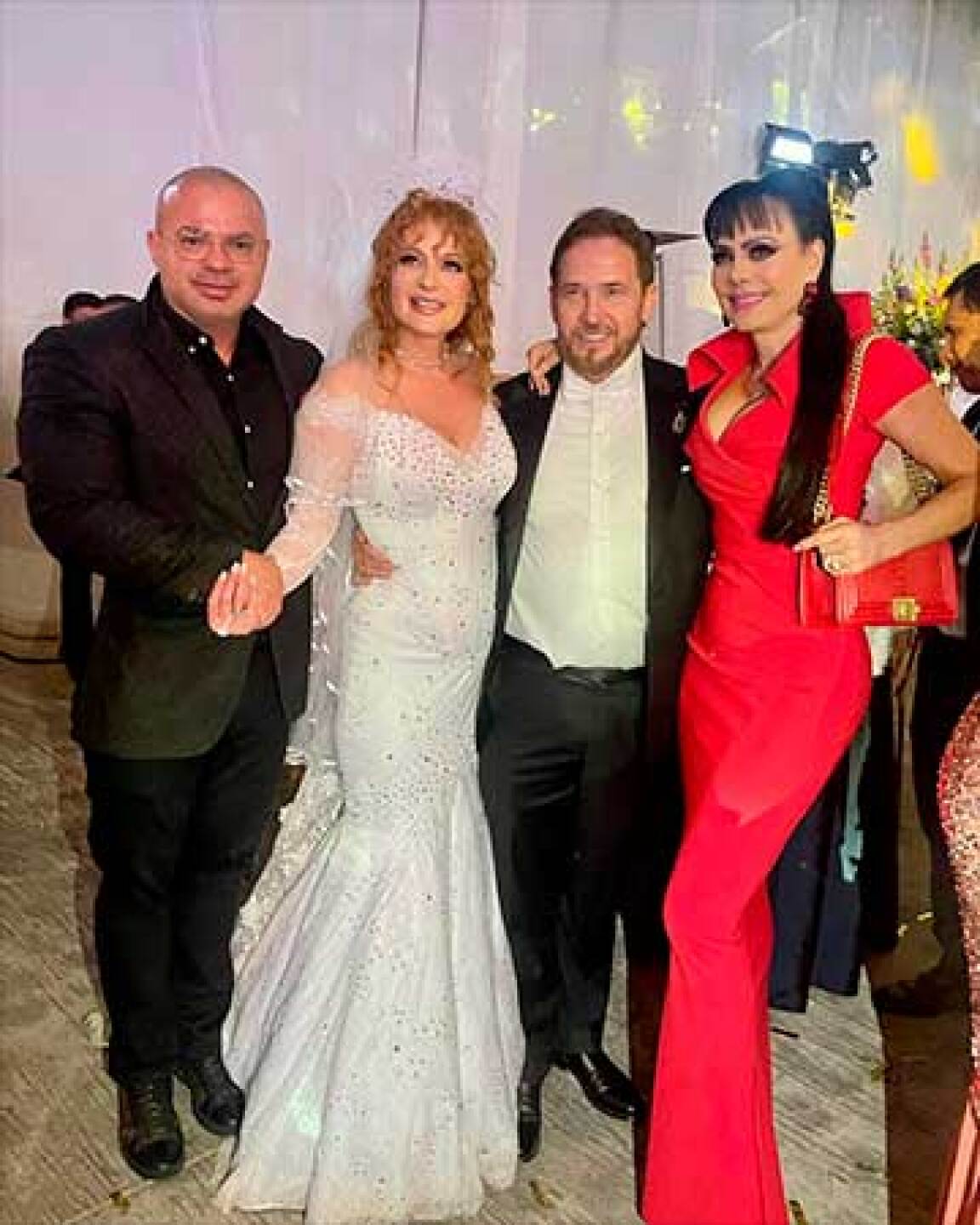 Maribel Guardia y su esposo Marco Chacón estuvieron en la lujosa boda