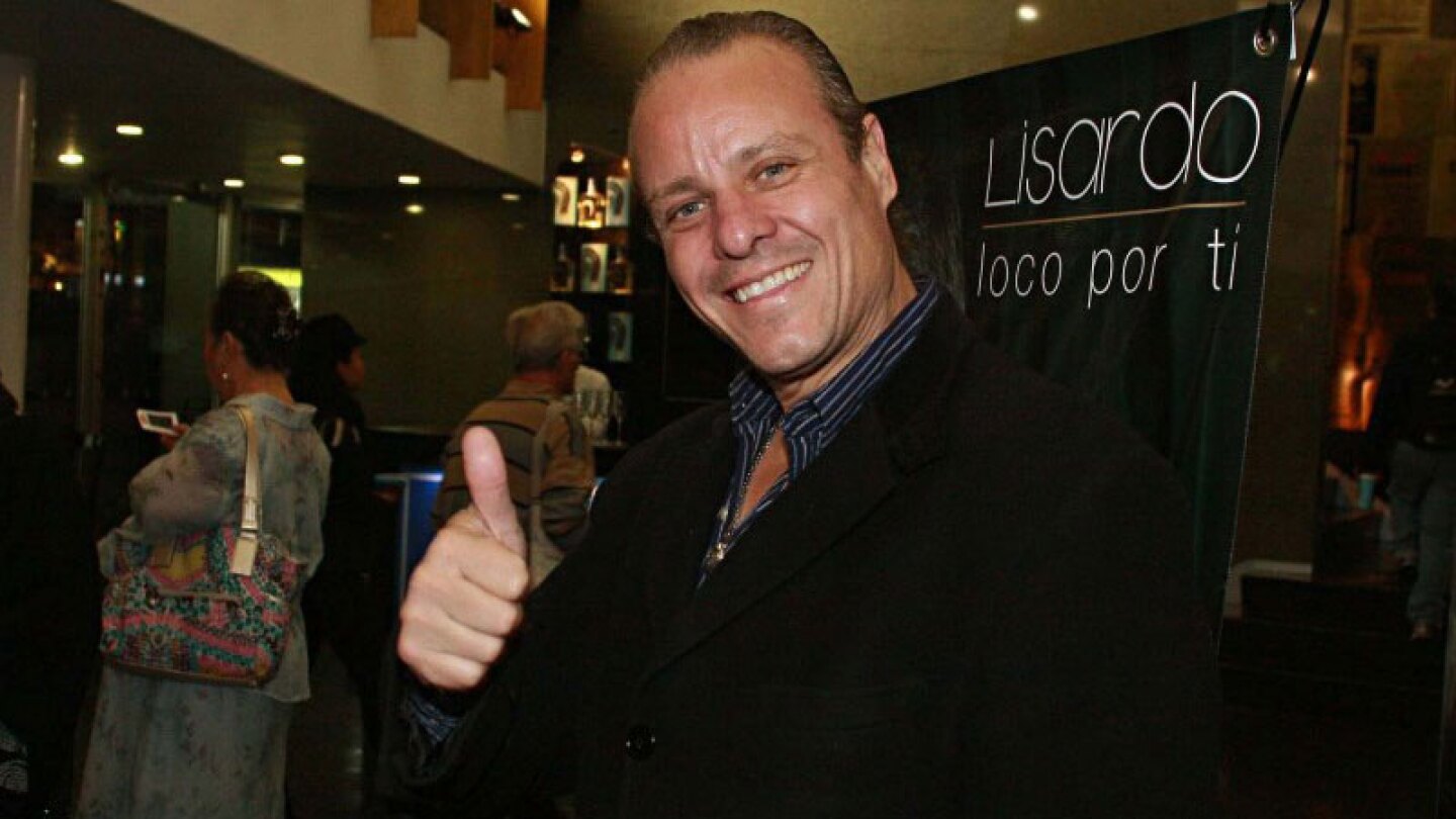 Debido a la difícil situación que se vive en Chile, Rubén Cerda no puede salir de dicho país