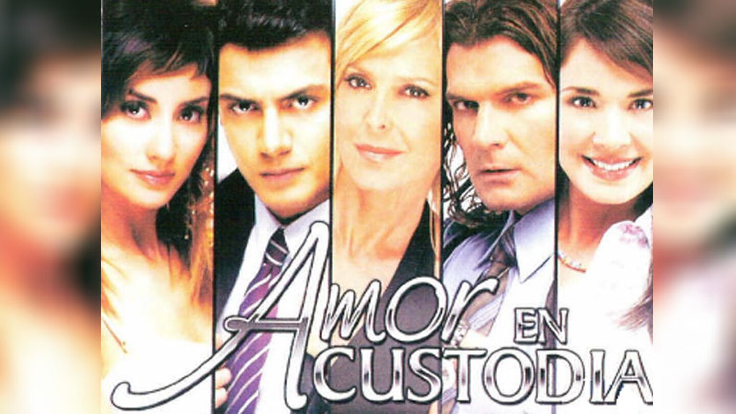 Elenco de Amor en custodia se reúne.