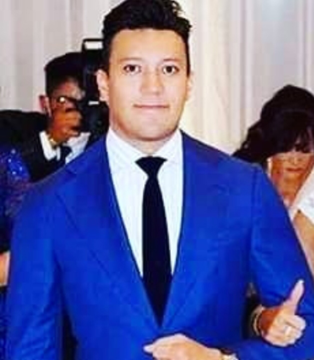 Larry Ramos deberá regresar el dinero