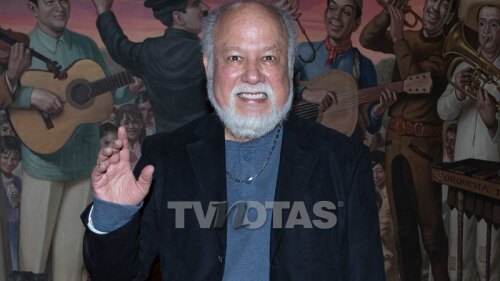 Moisés Suárez homenaje obra de teatro