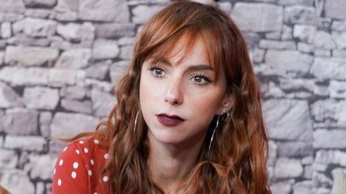 Natalia Téllez revela que rezó para que su mamá muriera