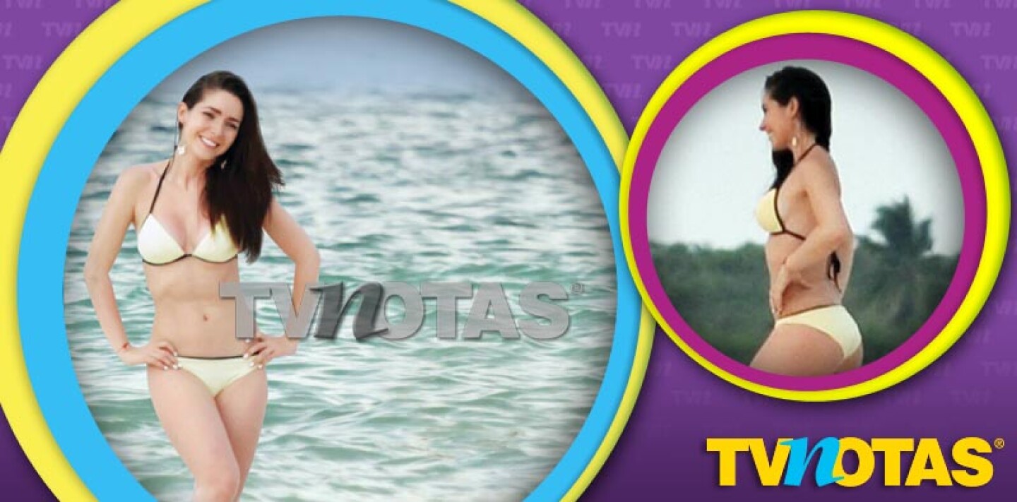 Ariadne Díaz posó muy sensual para las cámaras y lució su envidiable figura.