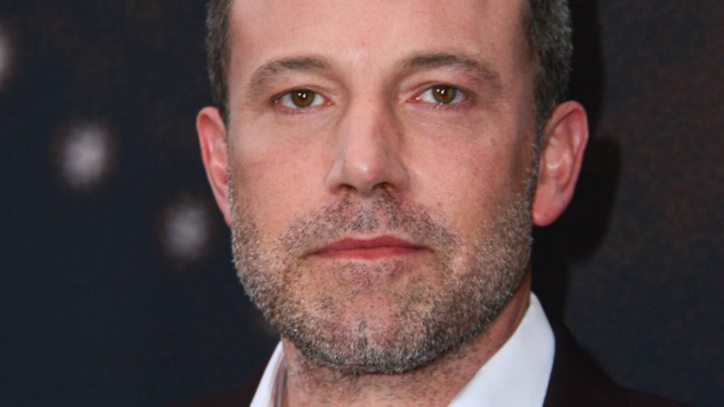 Ben Affleck deja el alcohol y reaparece irreconocible