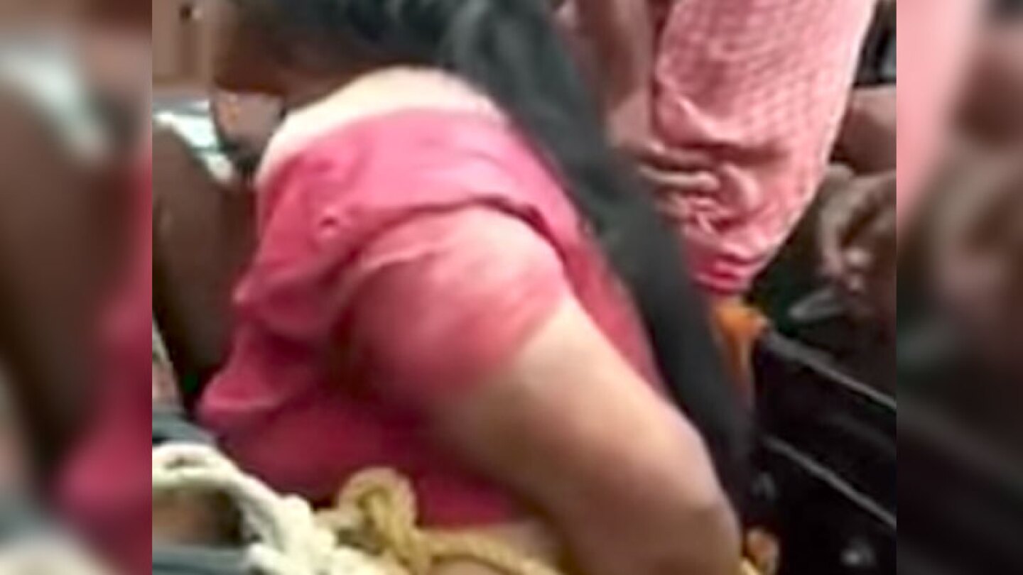 Linchan a mujer esquizofrénica hasta matarla, esto en la India