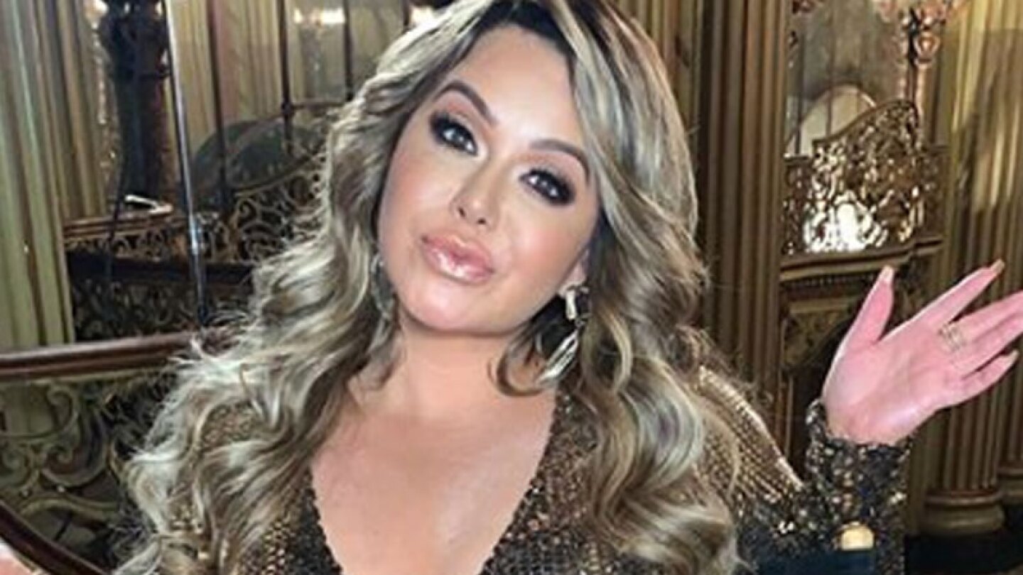 Instagram @chiquis