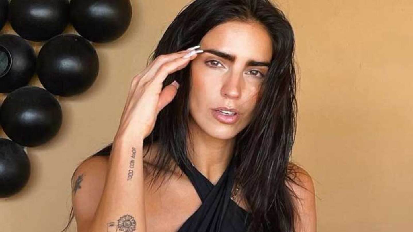 Bárbara de Regil se disfraza de El Grinch y manda mensaje navideño