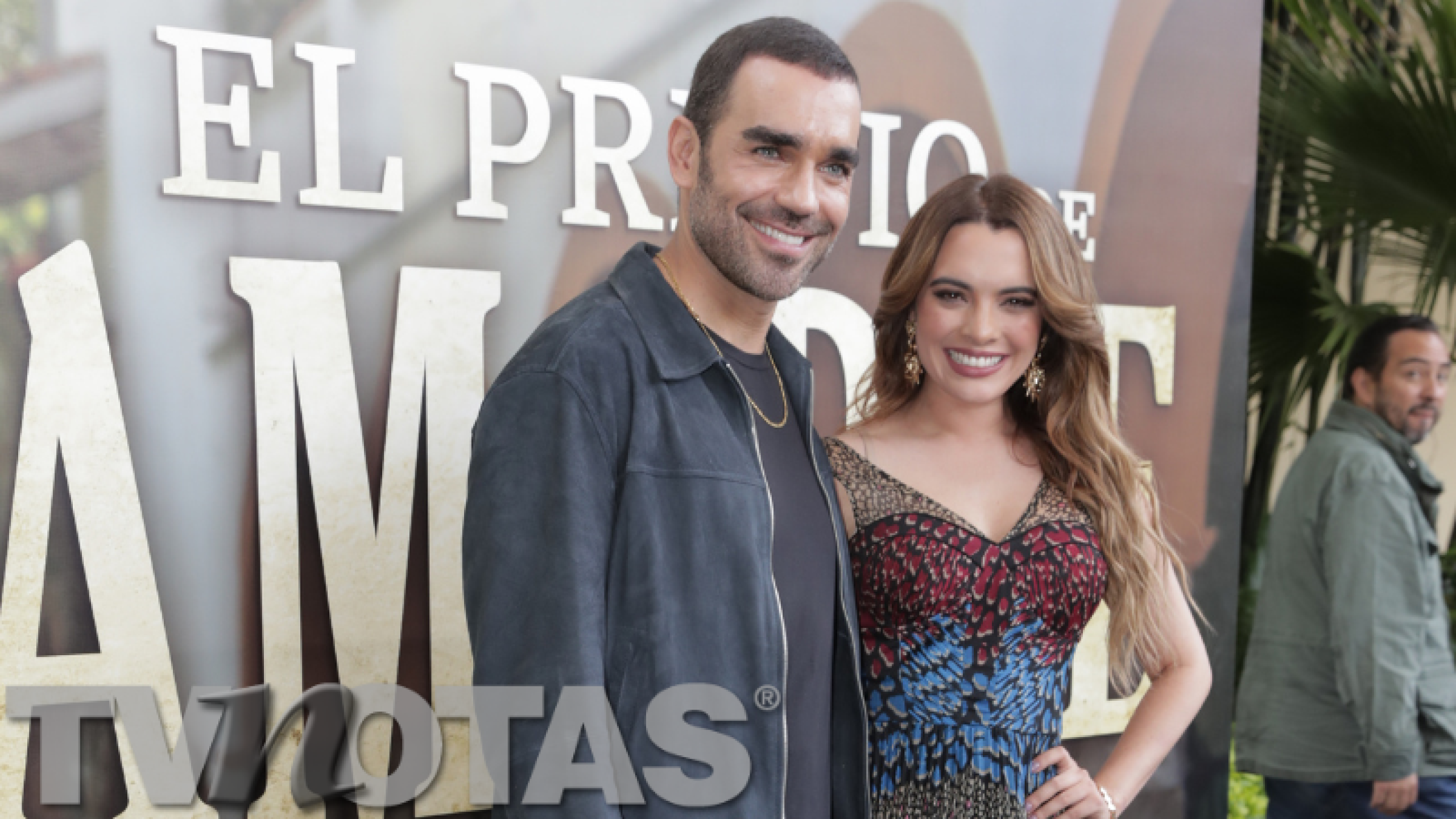 Marcus Ornellas y Scarlet Gruber el precio de amarte telenovela protagonistas