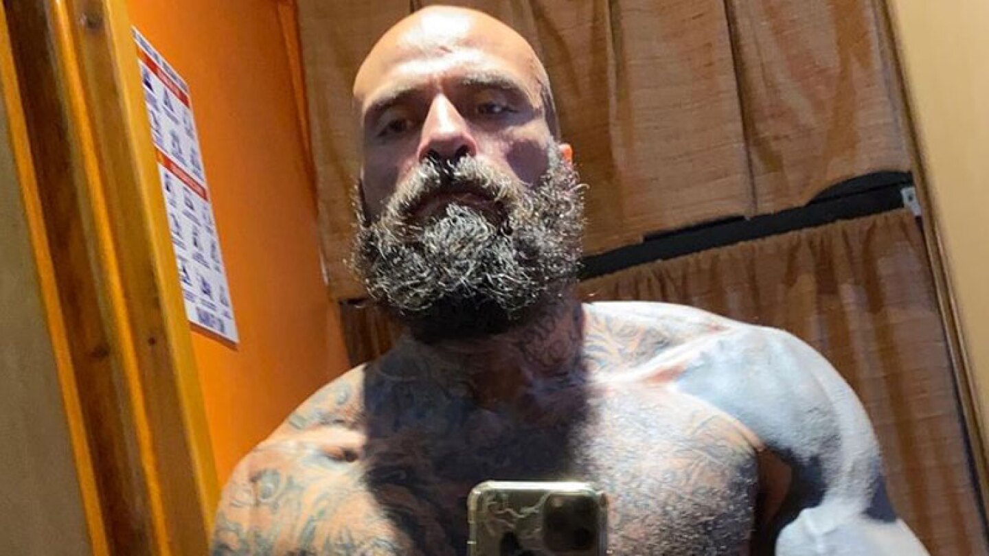 babo cartel de santa robo camioneta perro