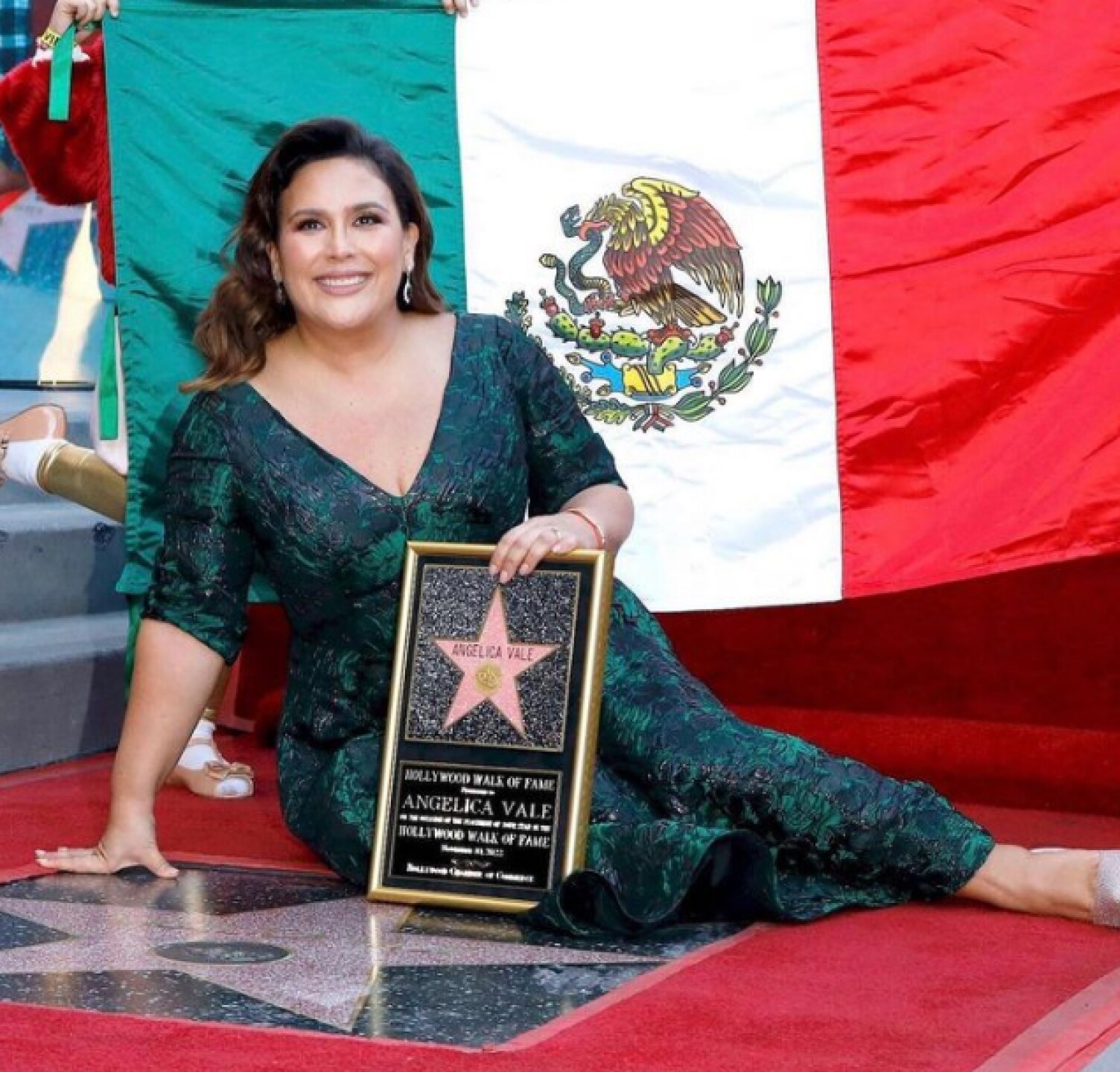 Angélica Vale estrella en Hollywood junto a Luis Miguel