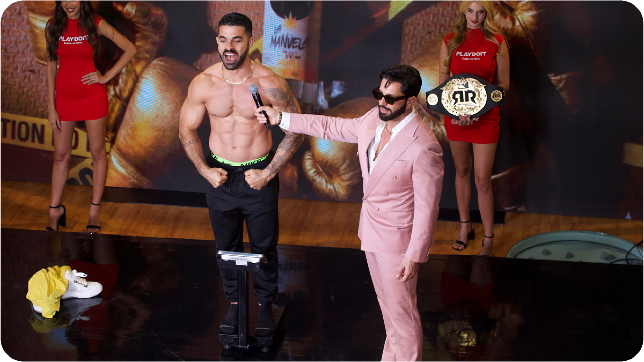 REDES SOCIALES CHUY Y EL PATRON2.png