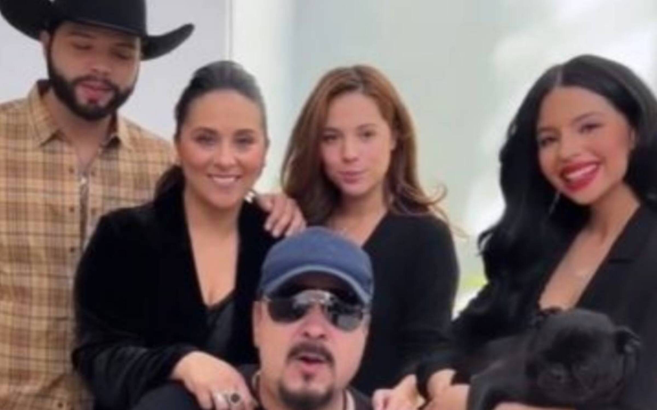 Familia de Pepe Aguilar