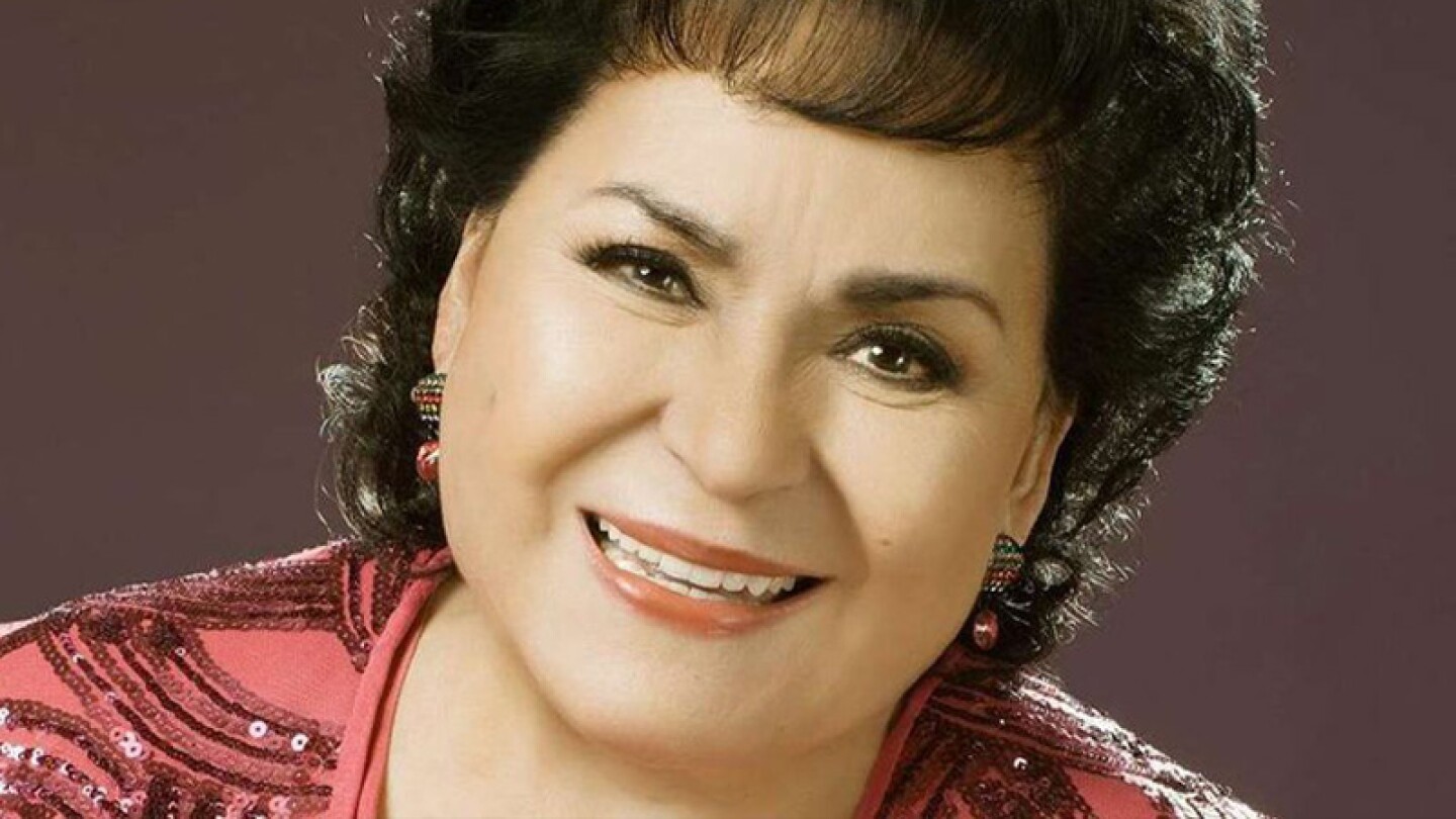 Sobrino de Carmen Salinas mantiene activo el canal de videos de la actriz