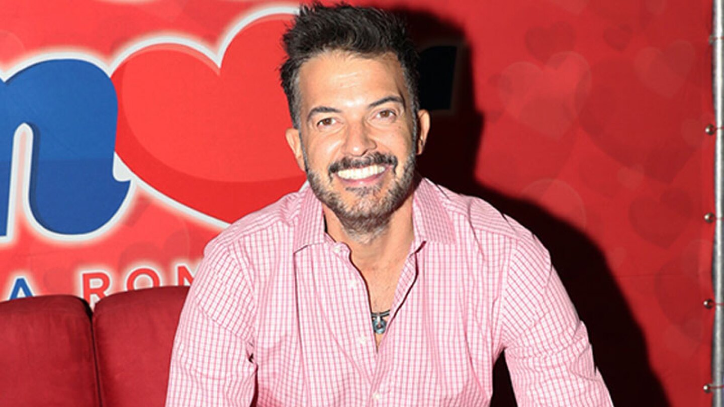 Fernando del Solar se presentó con éxito en su conferencia ‘Arriba corazones’