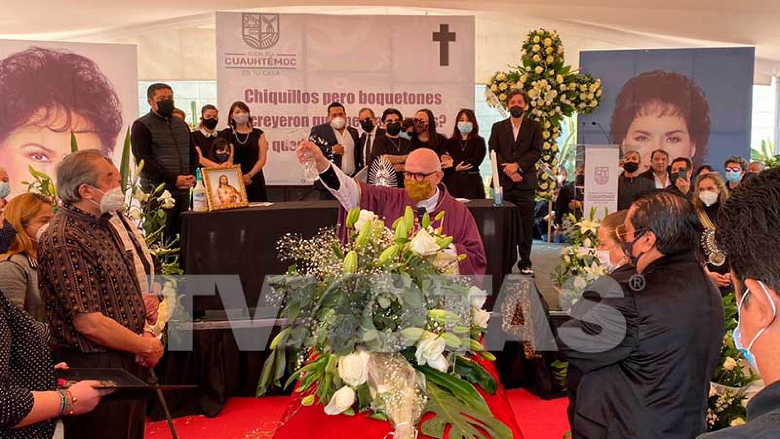 Misa Carmen Salinas