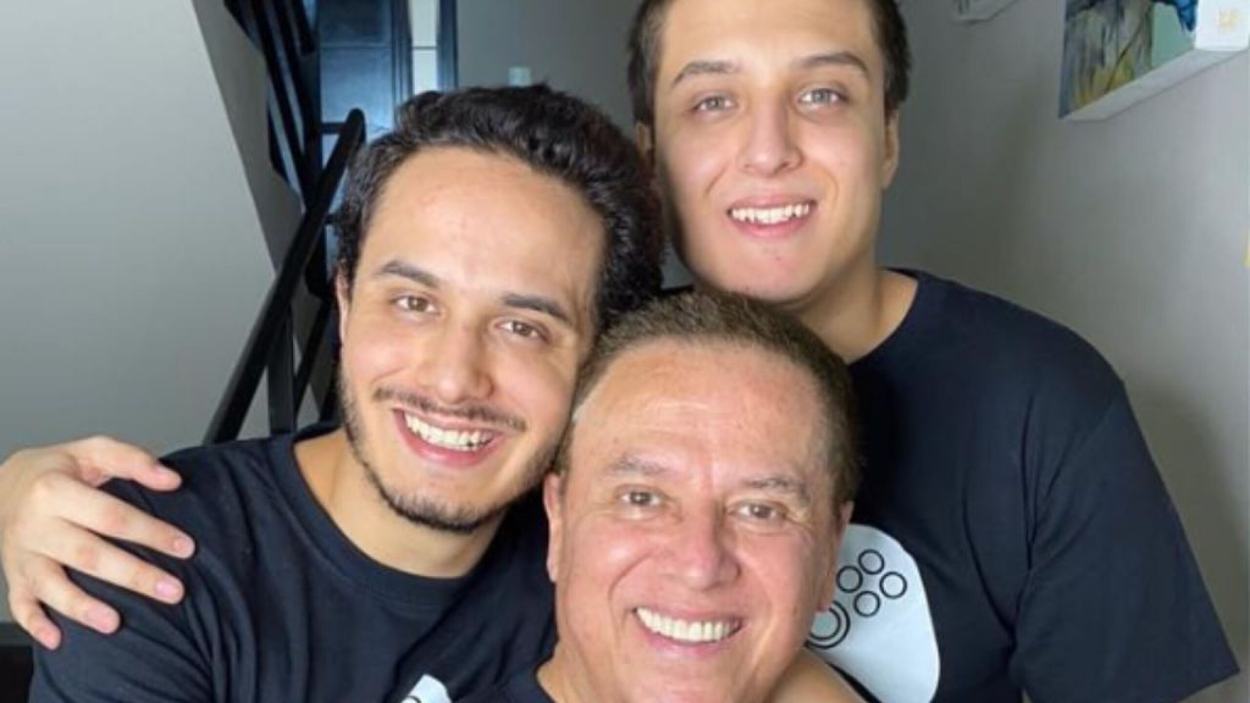 Mario Bezares y sus hijos