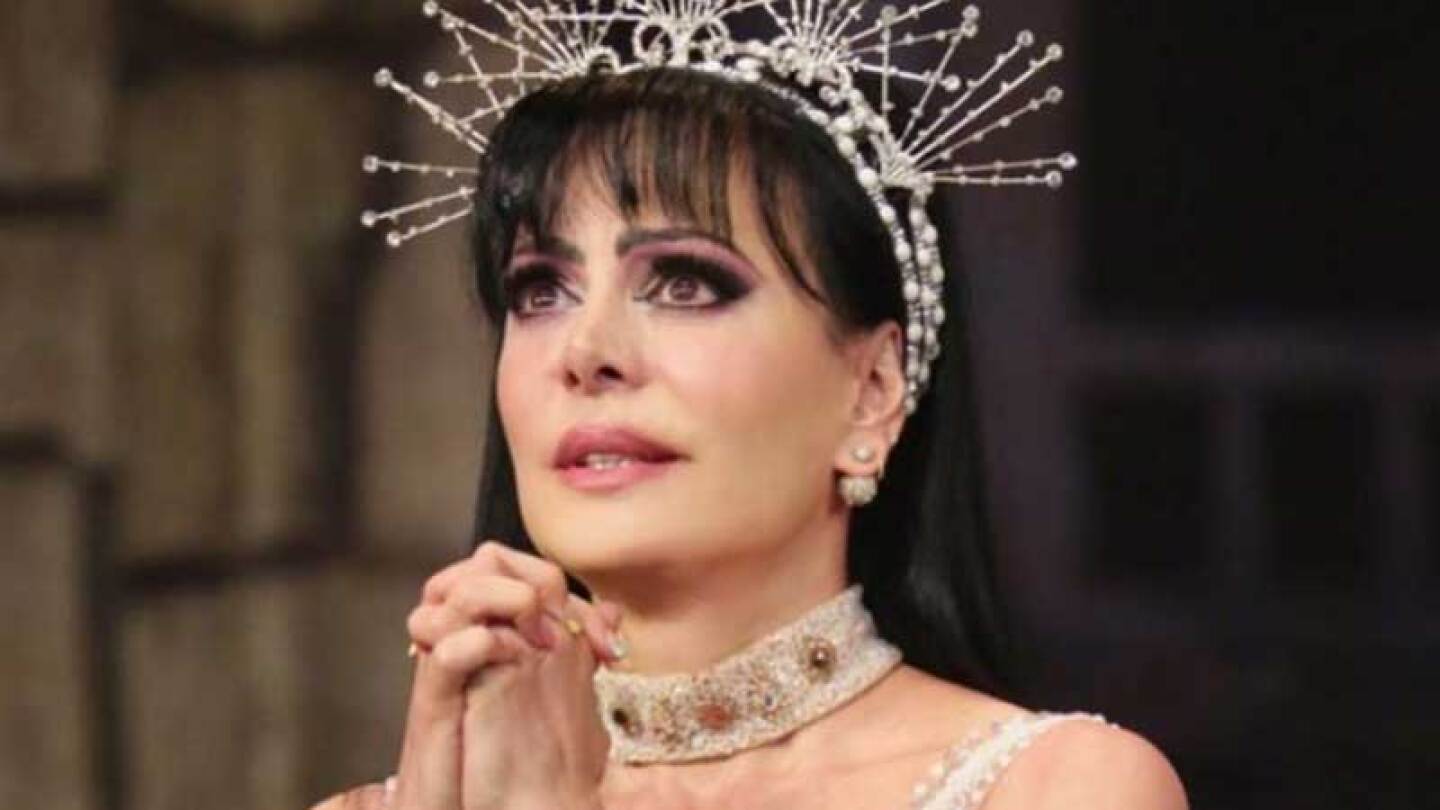 Maribel Guardia le da el último adiós a un ser querido: Gracias por todo el amor