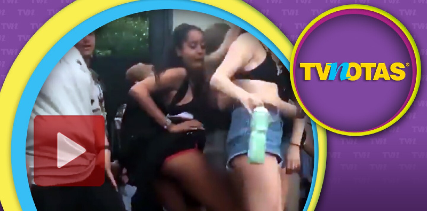 Malia Obama lució sensual a flor de piel.